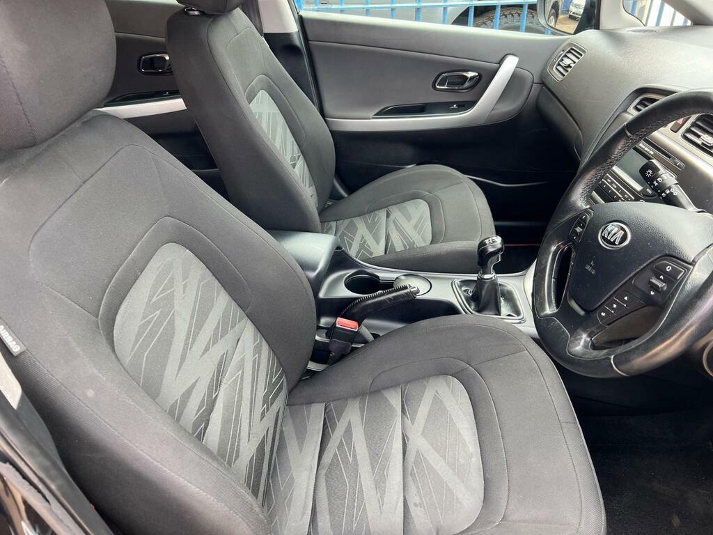 Kia Ceed 1.4 Crdi Sr7 Euro 5 Black #3