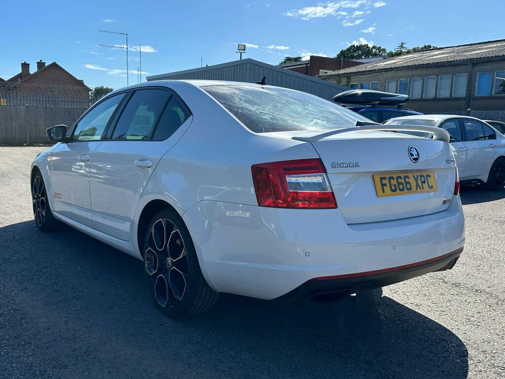 Skoda Octavia Vrs 230 White #4