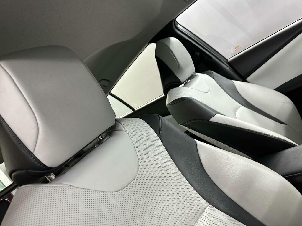 Toyota Prius Vvt-i Business Edition White #17