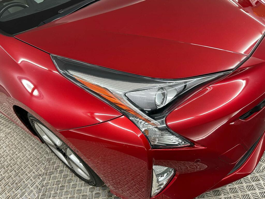 Toyota Prius Vvt-i Business Edition White #25