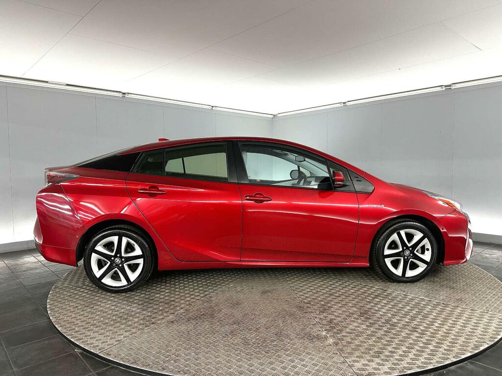 Toyota Prius Vvt-i Business Edition White #10