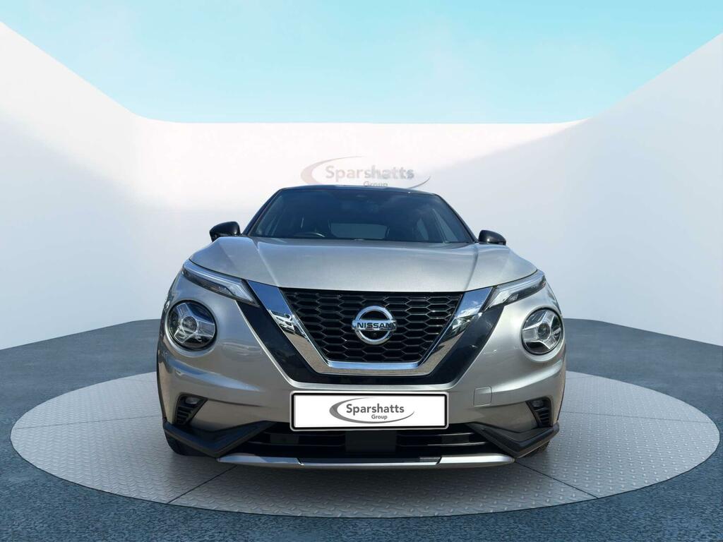 Nissan Juke Tekna Silver #2