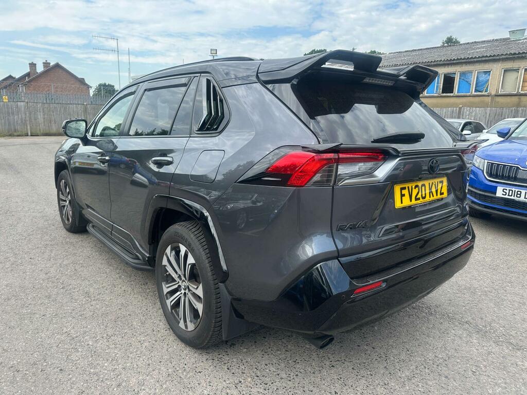 Toyota Rav 4 Dynamic #4