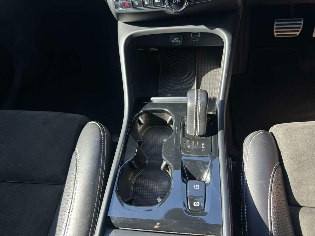 Volvo XC40 D4 Awd R-design Pro Xenium Pack Intel Grey #23