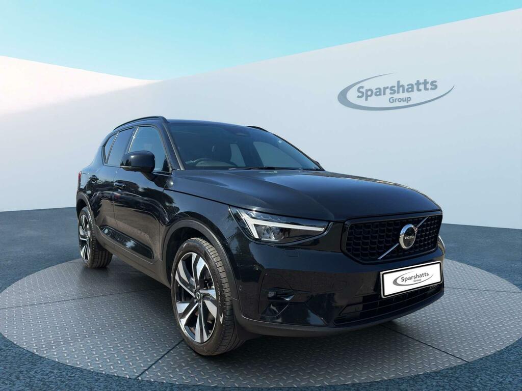 Volvo XC40 Ultimate Black