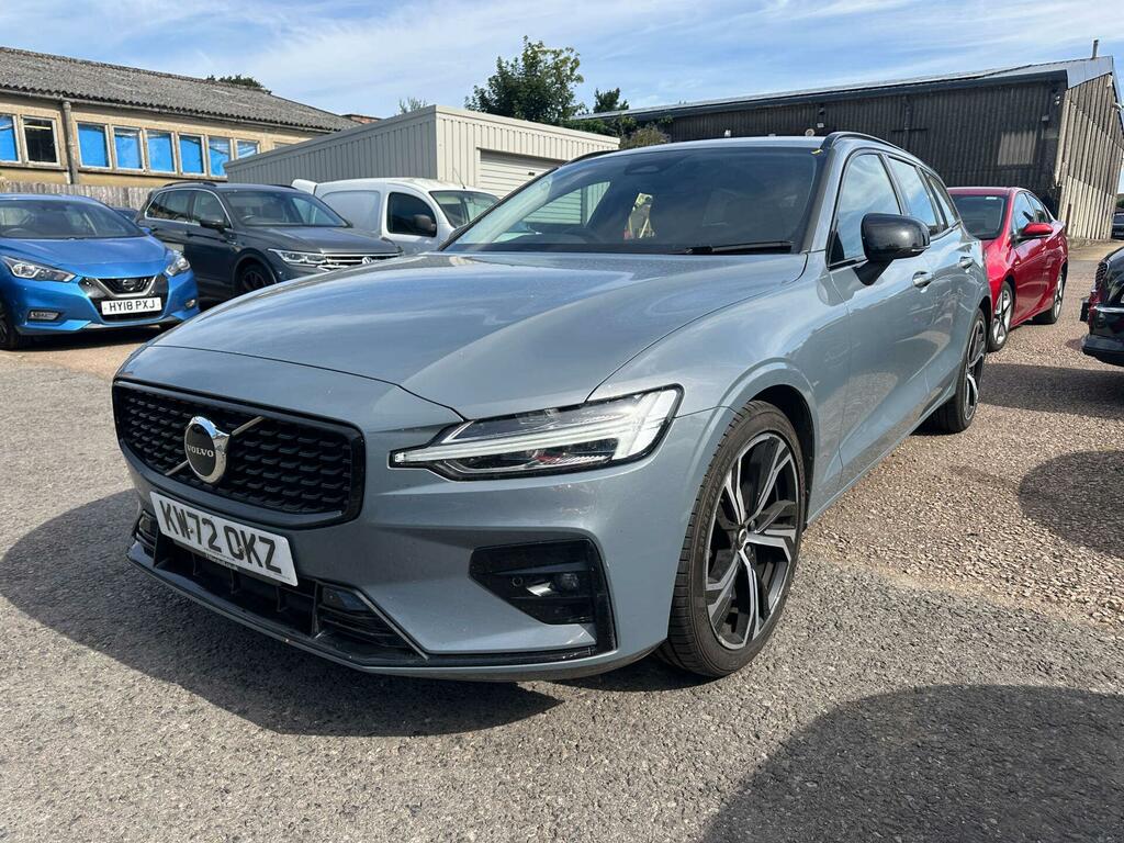 Volvo V60 Plus Grey