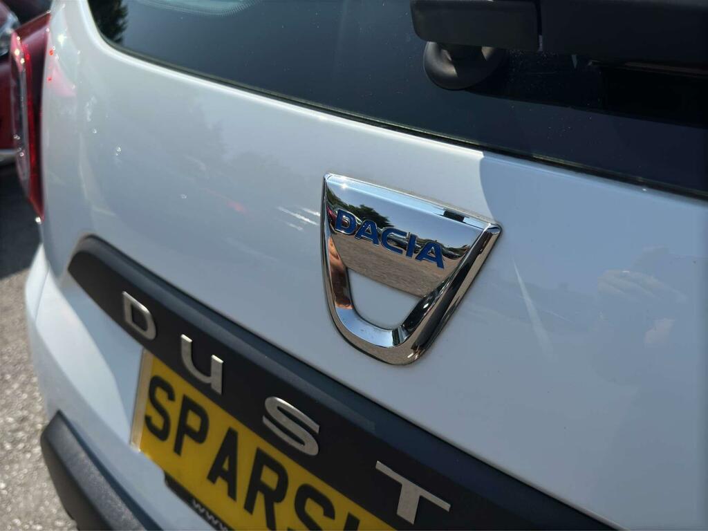 Dacia Duster 1.6 Sce Comfort 4X4 White #31