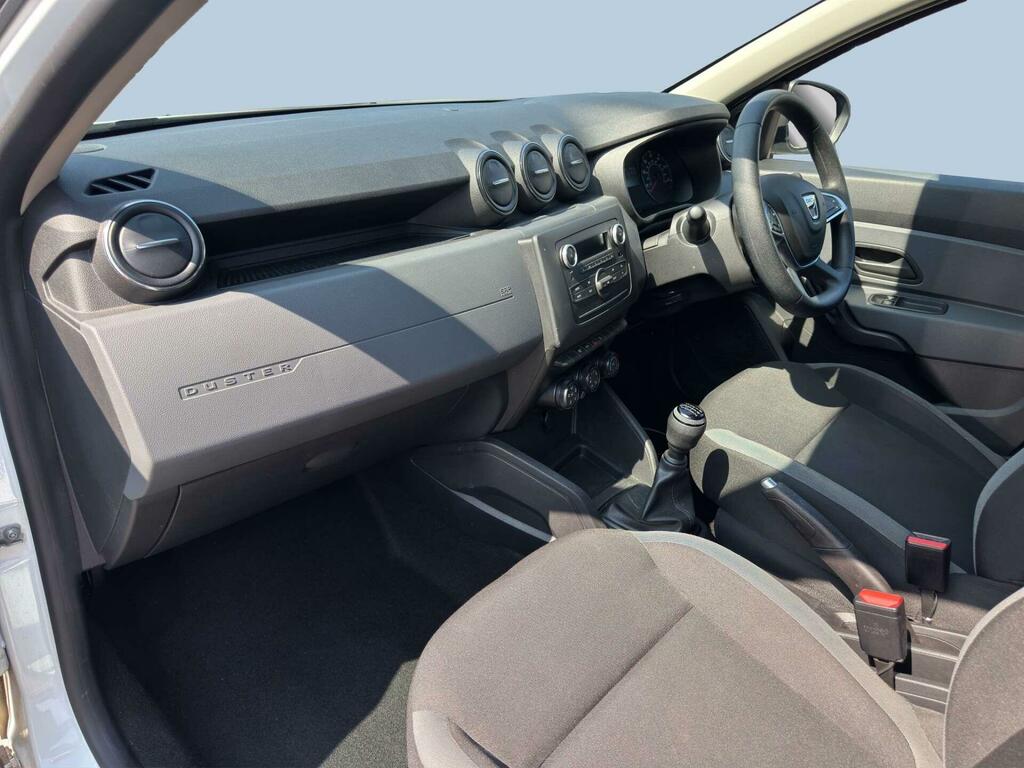 Dacia Duster 1.6 Sce Comfort 4X4 White #10