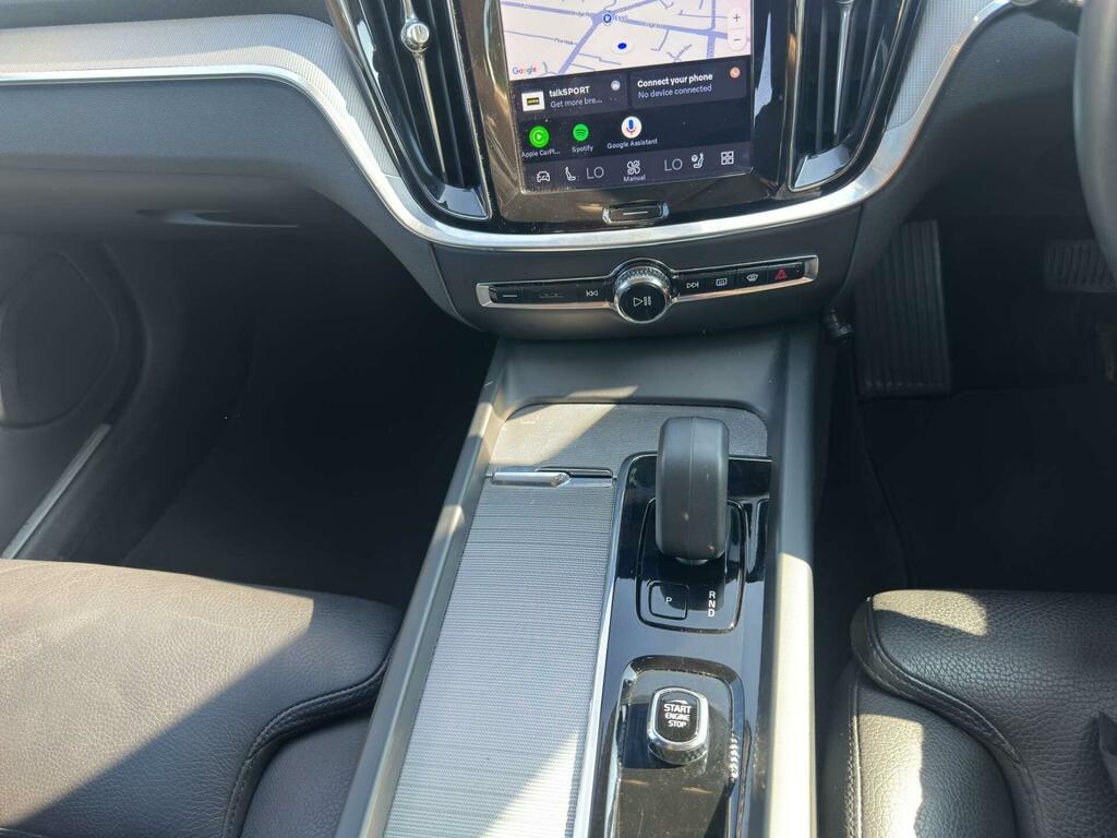 Volvo V60 B3 Plus Mhev #18