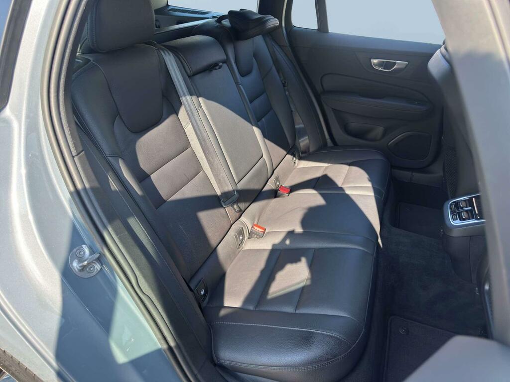 Volvo V60 B3 Plus Mhev #16