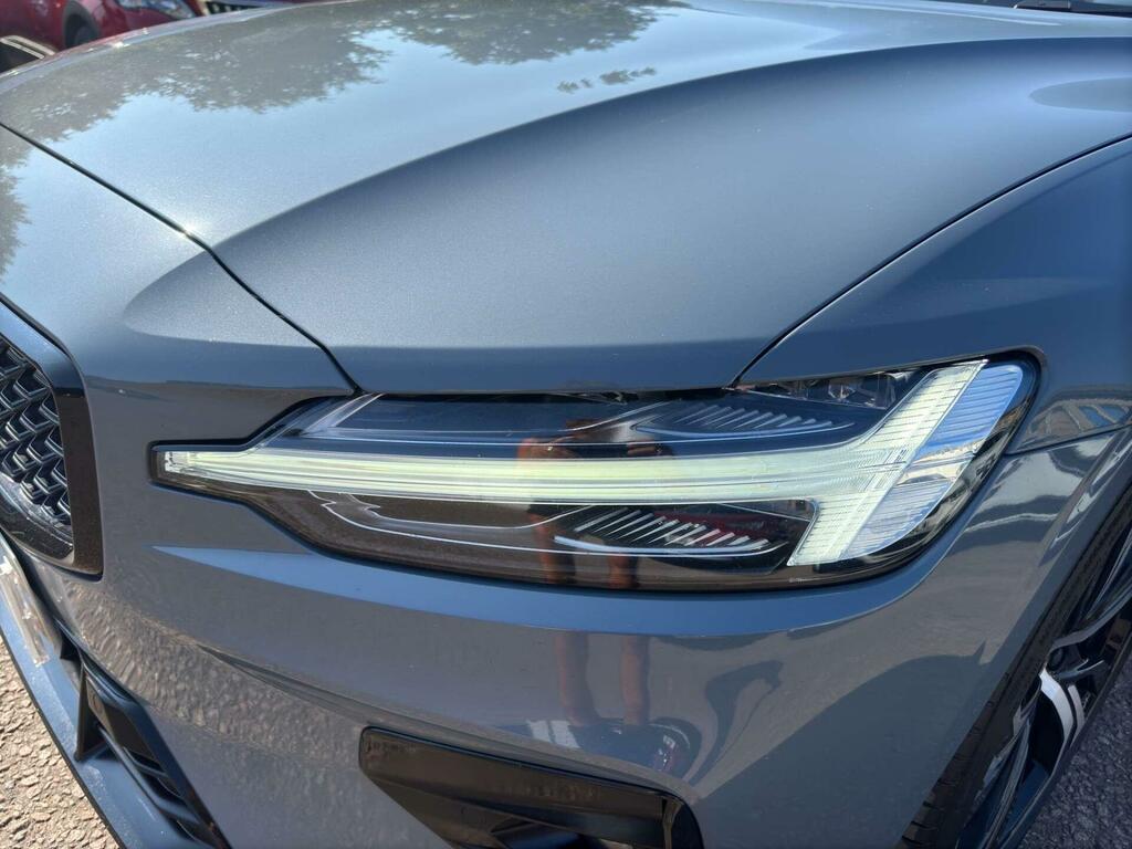 Volvo V60 B3 Plus Mhev #31