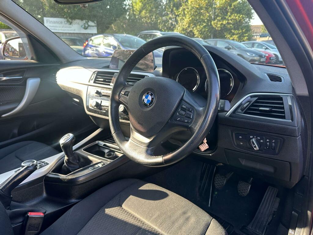 BMW 1 Series Se FT68FOM Orange #5