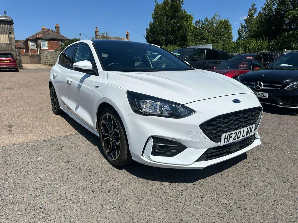 Ford Focus St-line X White