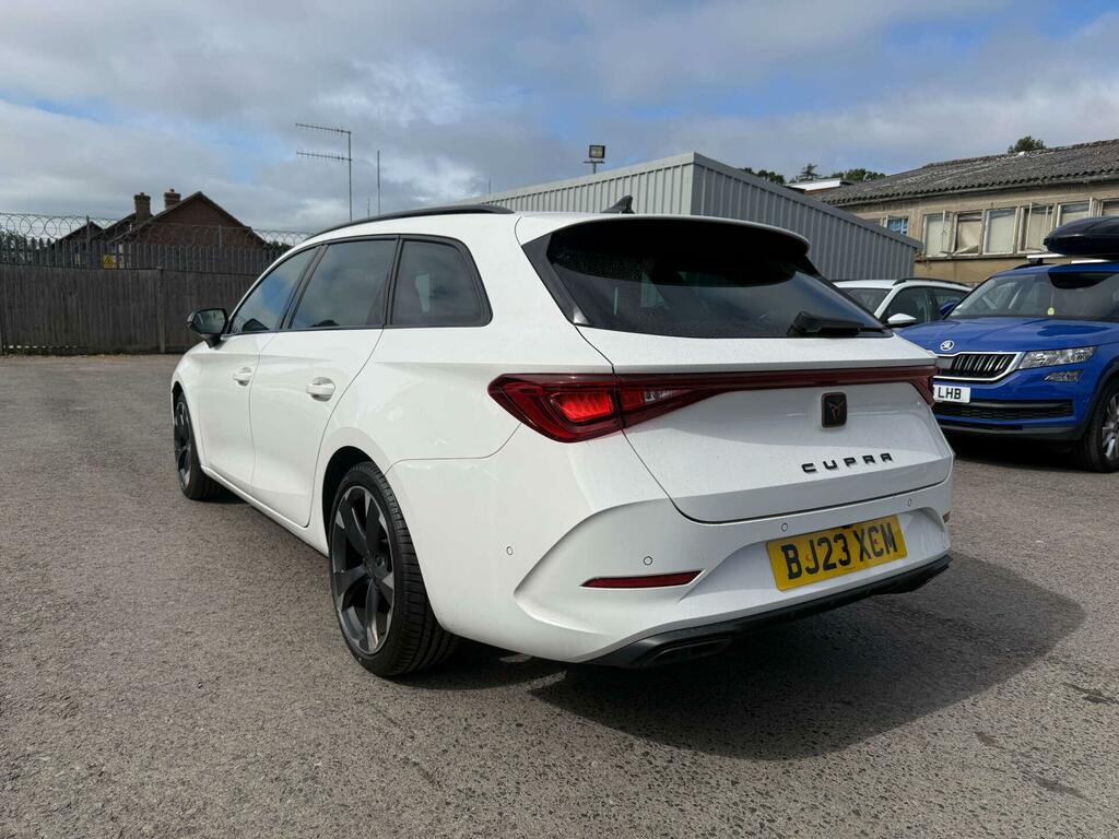 Cupra Leon V1 White #3