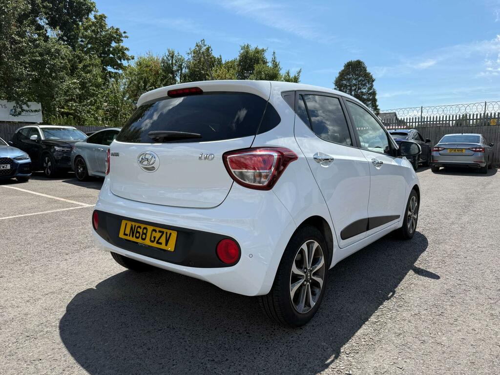 Hyundai I10 Premium Se White #3