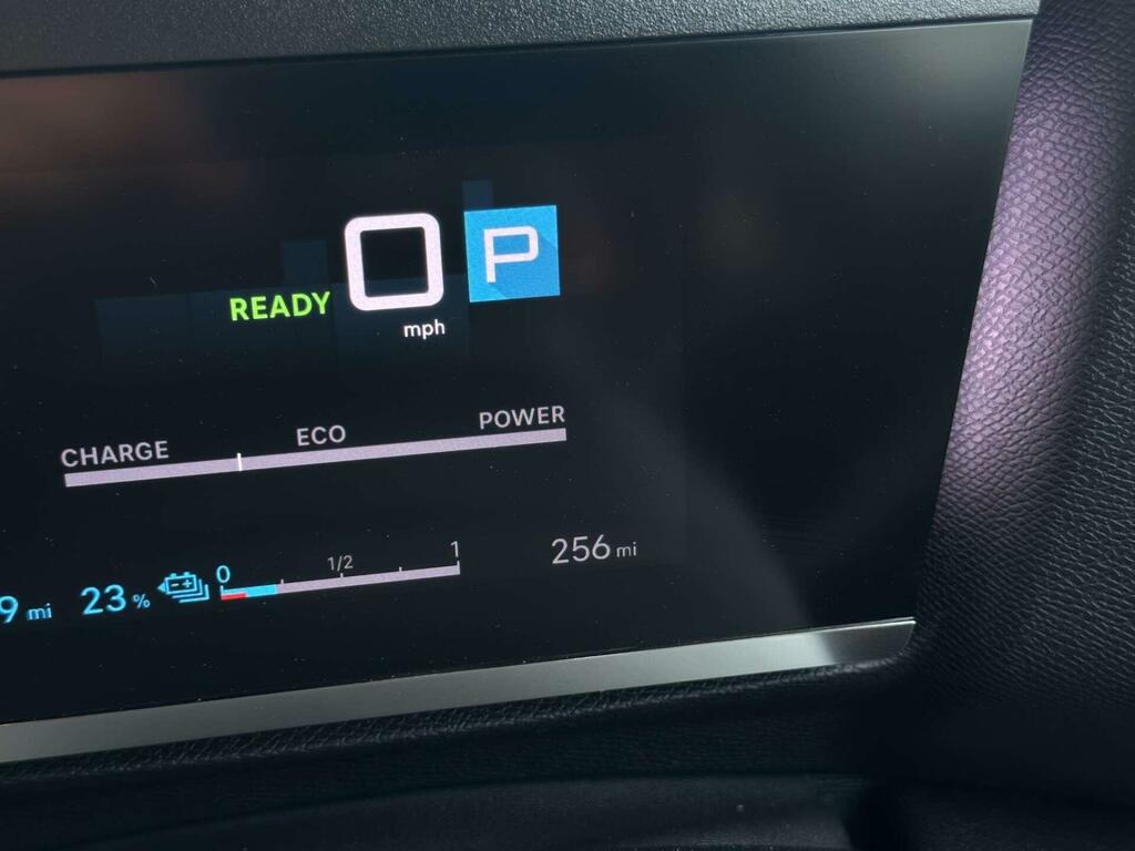 Citroen e-C4 100Kw E-series 50Kwh Black #18