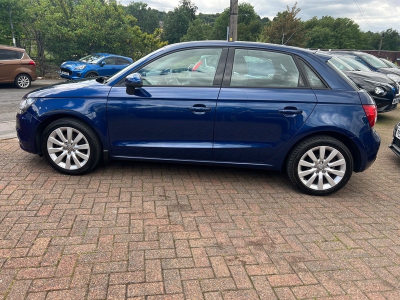 Audi A1 Sportback Tfsi Sport Blue #6