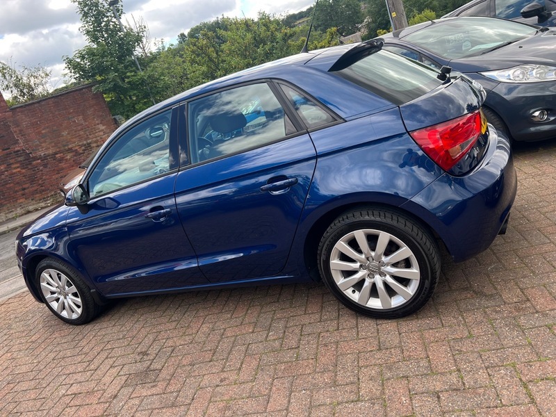 Audi A1 Sportback Tfsi Sport Blue #5