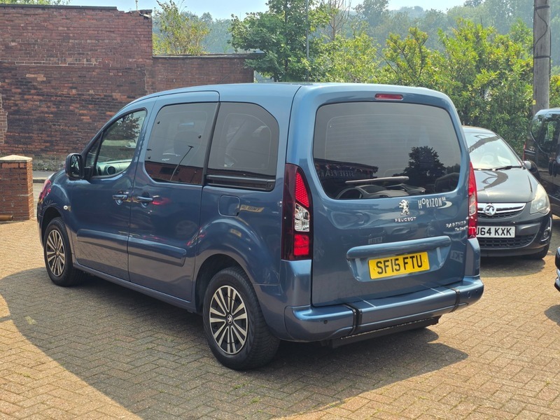 Peugeot Partner Tepee S Blue #5
