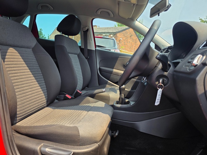 Volkswagen Polo Match Edition Red