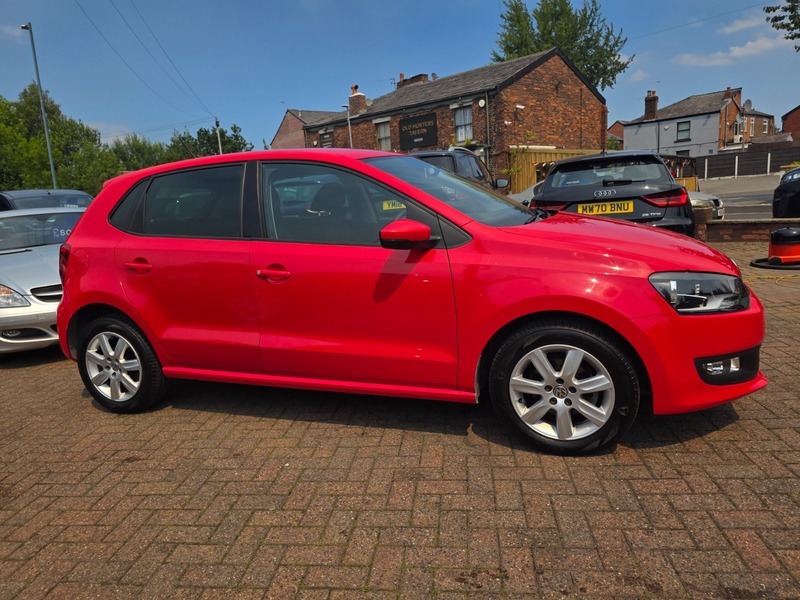 Volkswagen Polo Match Edition Red #4