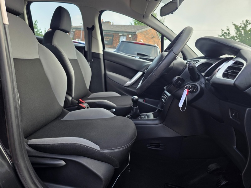 Citroen C3 Vt Black #2