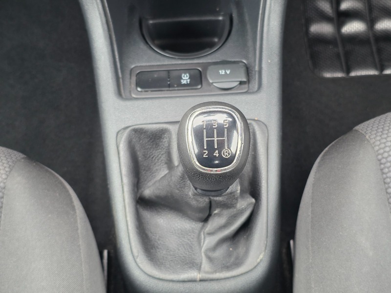 Skoda Citigo Hatchback Black #16