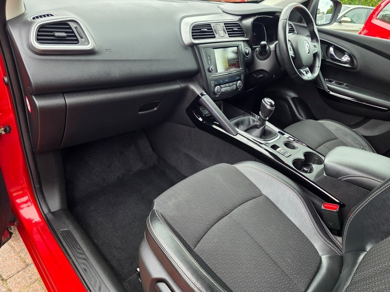 Renault Kadjar Kadjar 1.2 Tce Signature Nav Hatchback Red #10