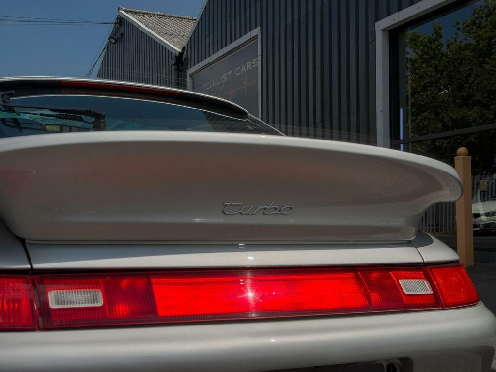 Porsche 911 Coupe #6