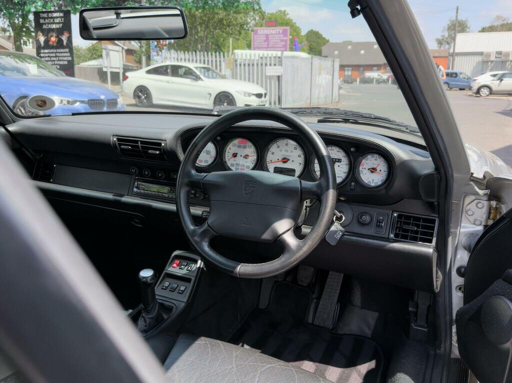 Porsche 911 Coupe #4