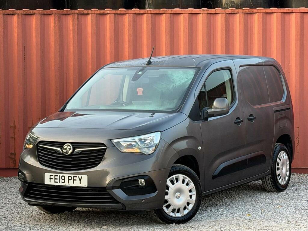 Vauxhall Combo 1.6 Turbo D 2000 Sportive L1 H1 Euro 6 Ss Grey