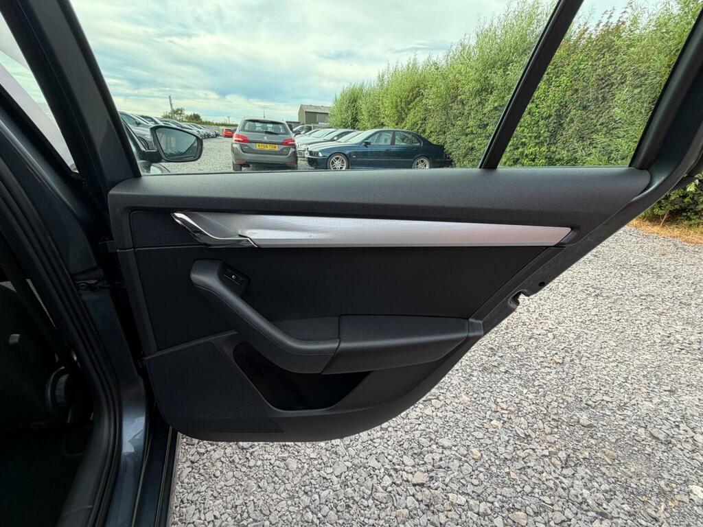 Skoda Octavia 1.6 Tdi Cr Se Business Greenline III Grey #54