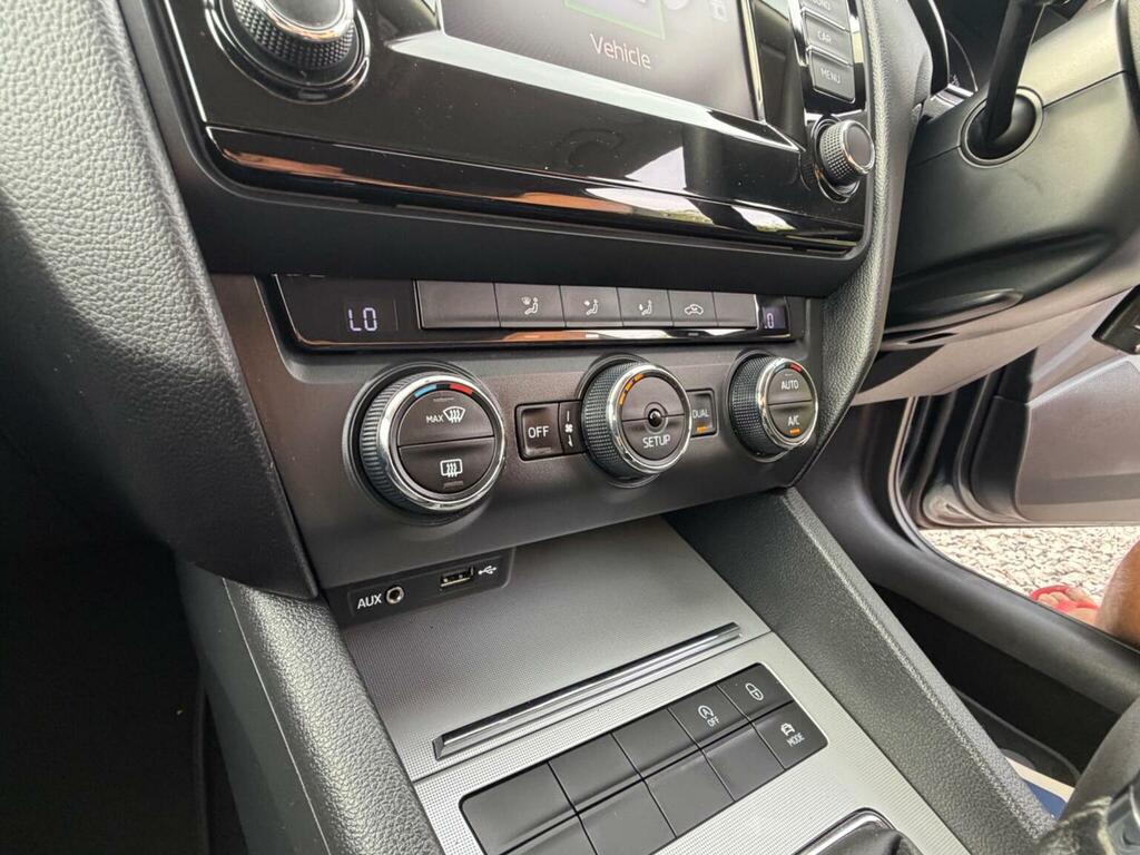 Skoda Octavia 1.6 Tdi Cr Se Business Greenline III Grey #50