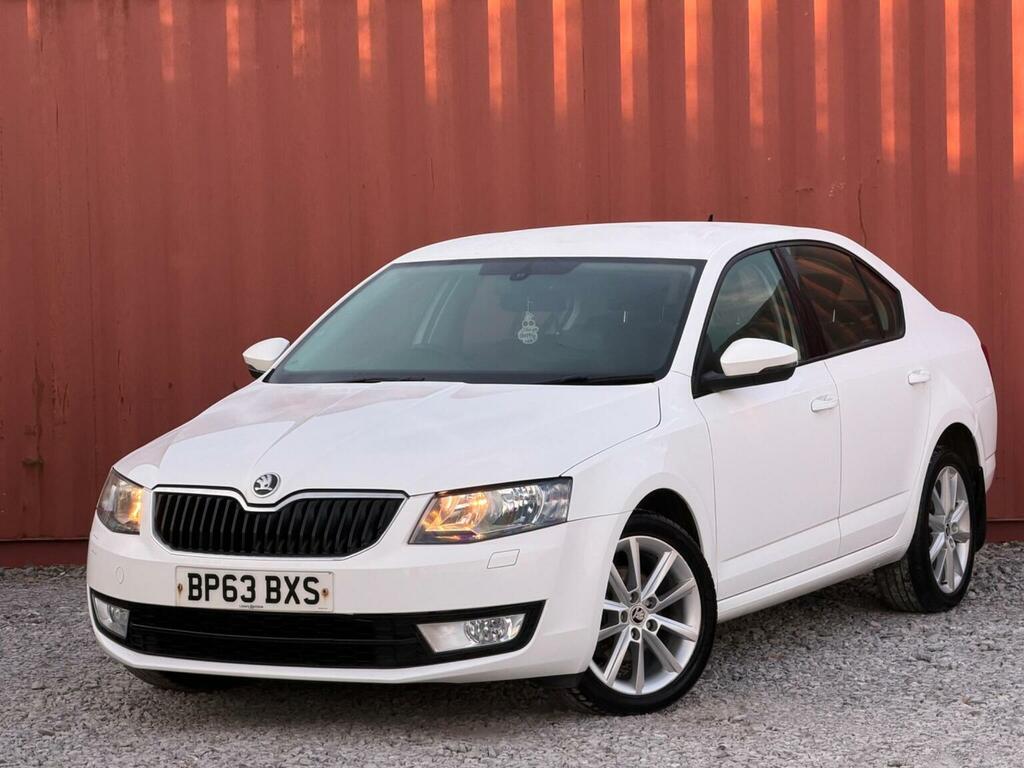 Skoda Octavia 1.4 Tsi Elegance Euro 5 Ss BP63BXS White