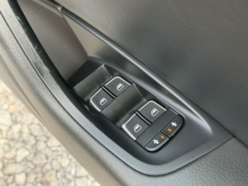 Audi A6 Saloon A6 S Line Tdi Silver #41