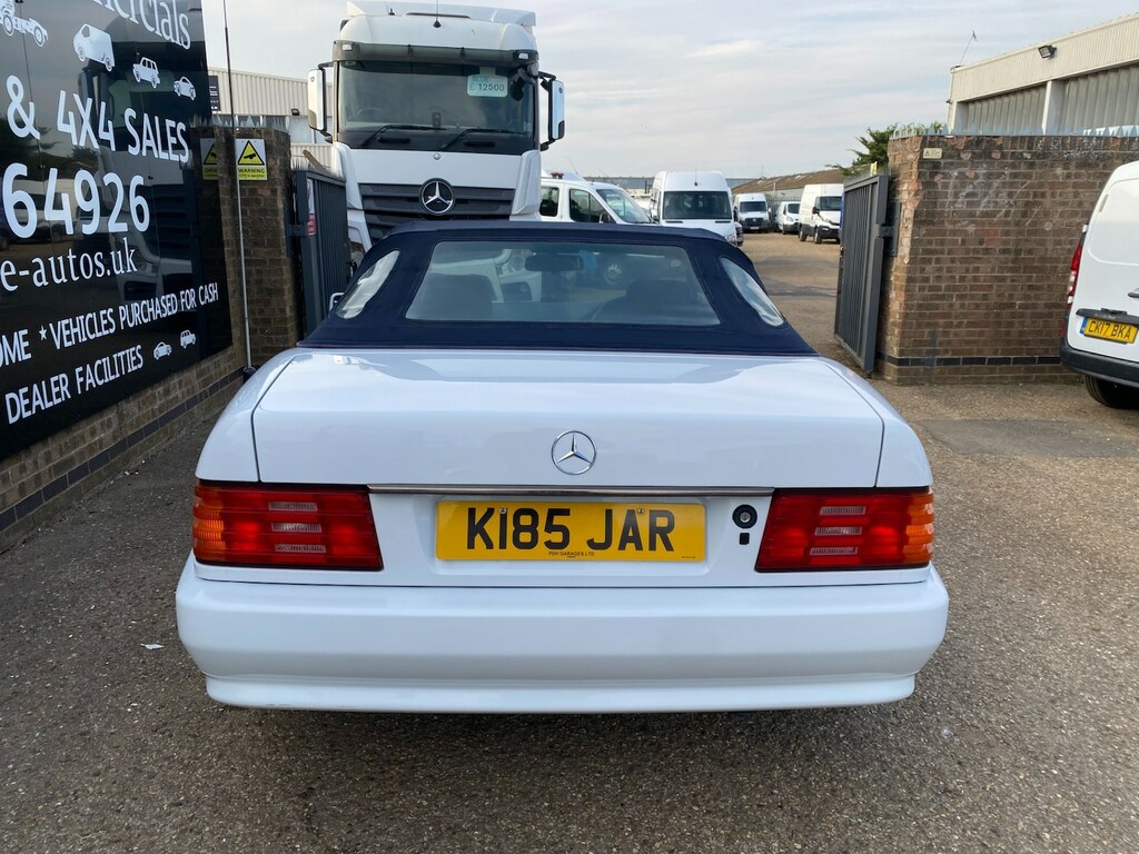 Mercedes-Benz S Class 5.0L 500 Sel Saloon Euro 1 2 Black #61