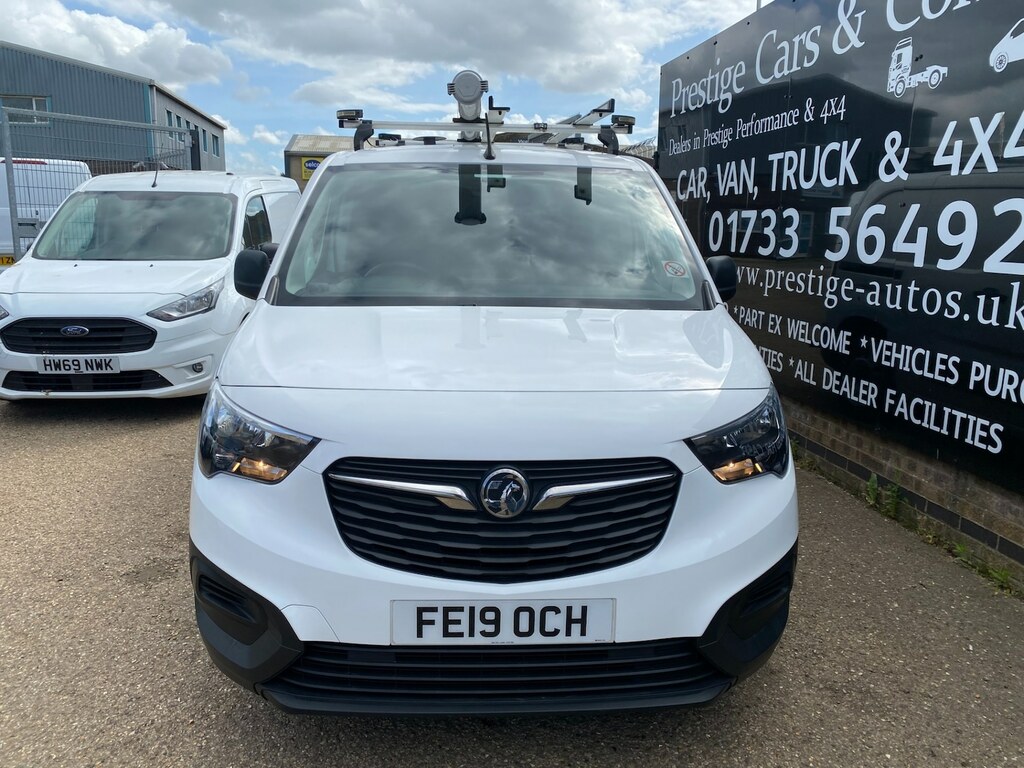 Vauxhall Combo 2300 1.6 Turbo D 100Ps L1 Swb Small Panel Van 52K FE19OCH White #2