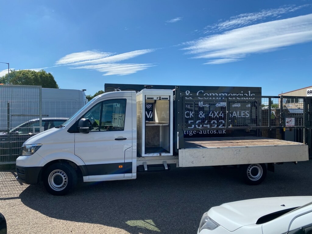 Volkswagen Crafter Cr35 2.0 Tdi 140Ps L3 Lwb Caged Dropside Pick Up T DY68AXG White #4
