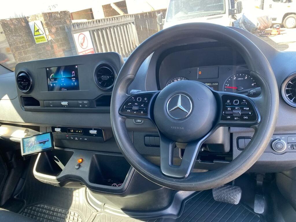Mercedes-Benz Sprinter 316 Cdi 2.1 163 Bhp 7G-tronic Mwb Tipper White #3