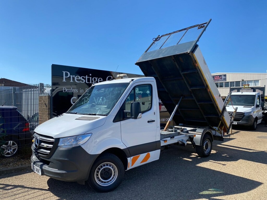 Mercedes-Benz Sprinter 316 Cdi 2.1 163 Bhp 7G-tronic Mwb Tipper White #2
