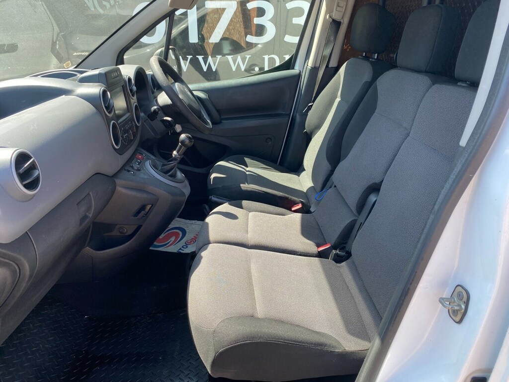 Citroen Berlingo Panel Van White #28