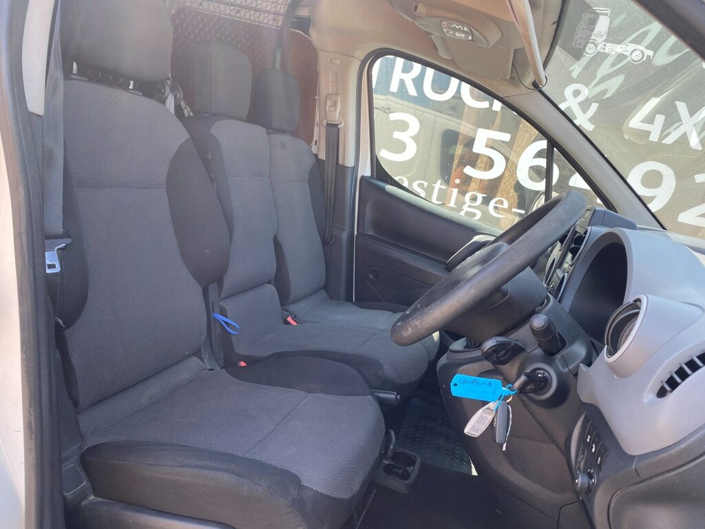 Citroen Berlingo Panel Van White #24
