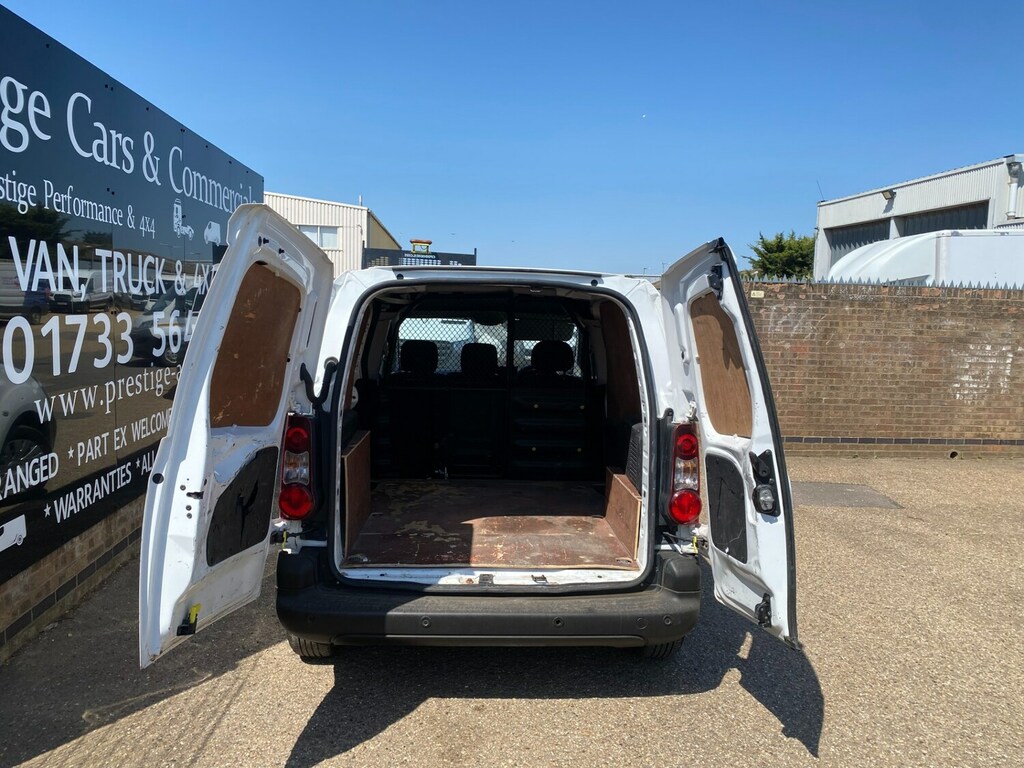 Citroen Berlingo Panel Van White #10