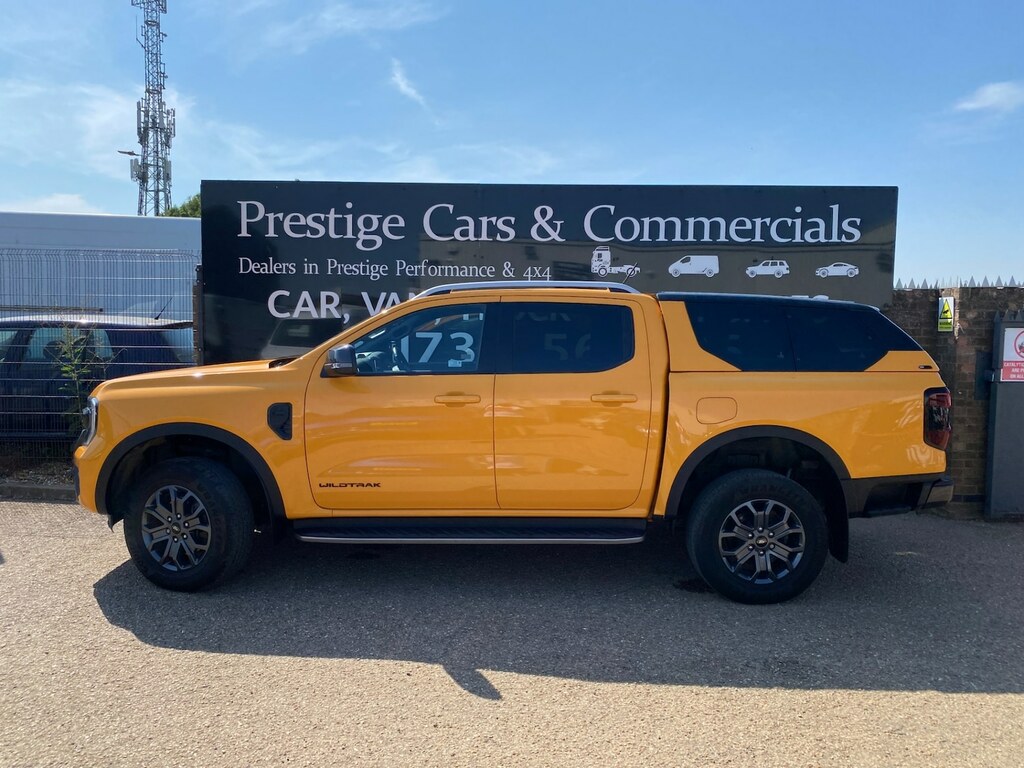 Ford Ranger Wildtrak 2.0 Tdci 205 Bhp 10 Speed Doubl Orange #3