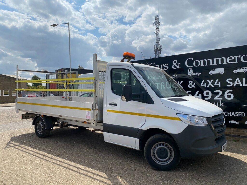 Mercedes-Benz Sprinter 3.5T L2h2 Premium Van White #44