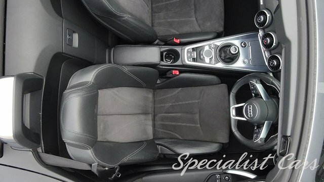 Audi TT 1.8 Tfsi Black Edition Roadster Black #6