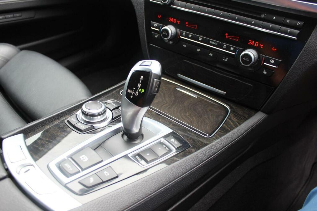 BMW 7 Series M Sport Black #16