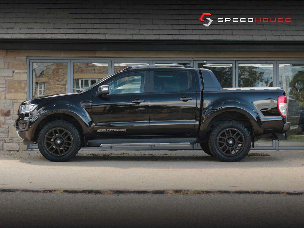 Ford Ranger Wildtrak Black #2