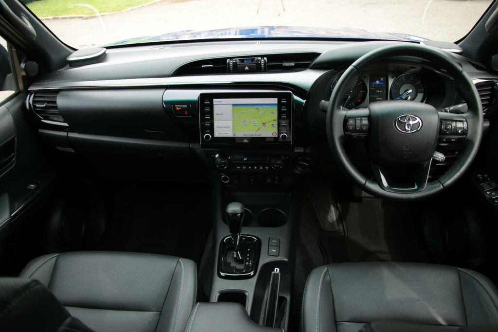 Toyota HILUX Invincible X Blue #2