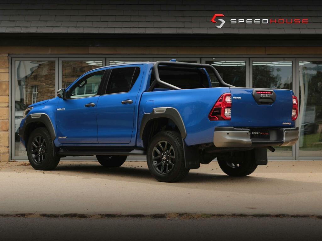 Toyota HILUX Invincible X Blue #4